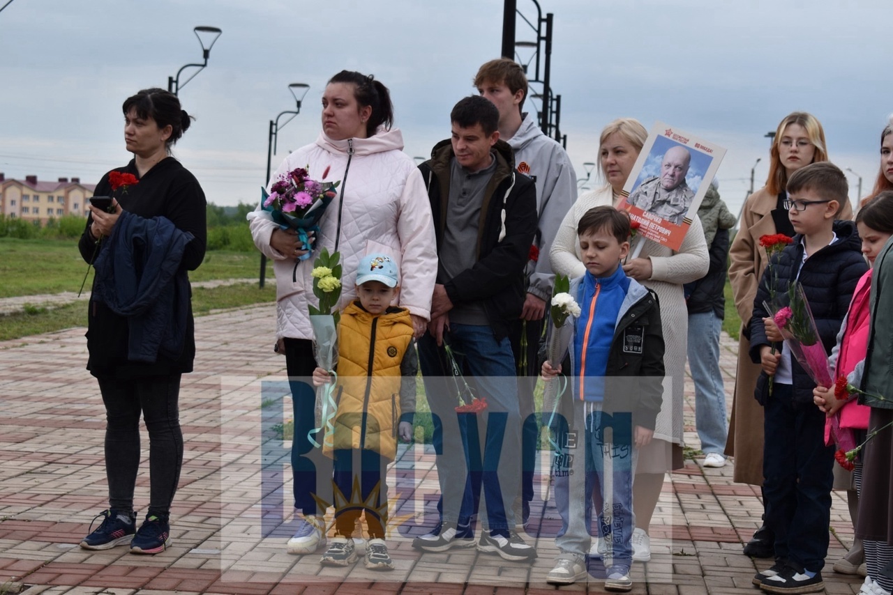 В Ишимбае в День Победы вспоминают участников спецоперации