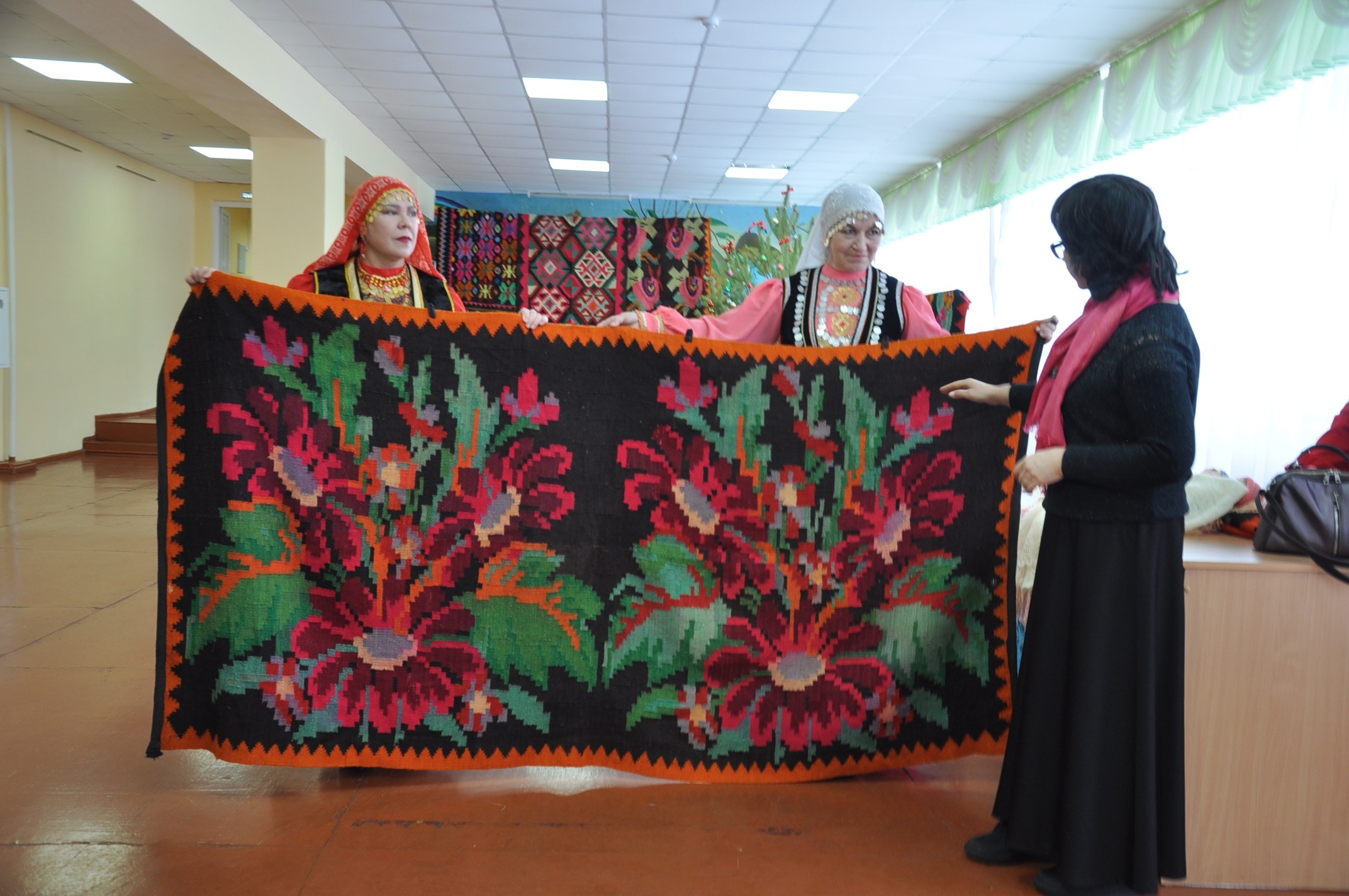 Ишимбайский район стал площадкой для школы по основам традиционного ткачества башкир
