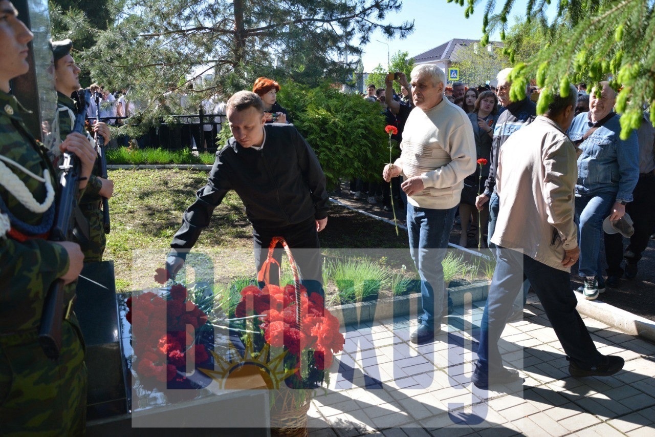 В Ишимбае открыли таблички с именами погибших на СВО бойцов