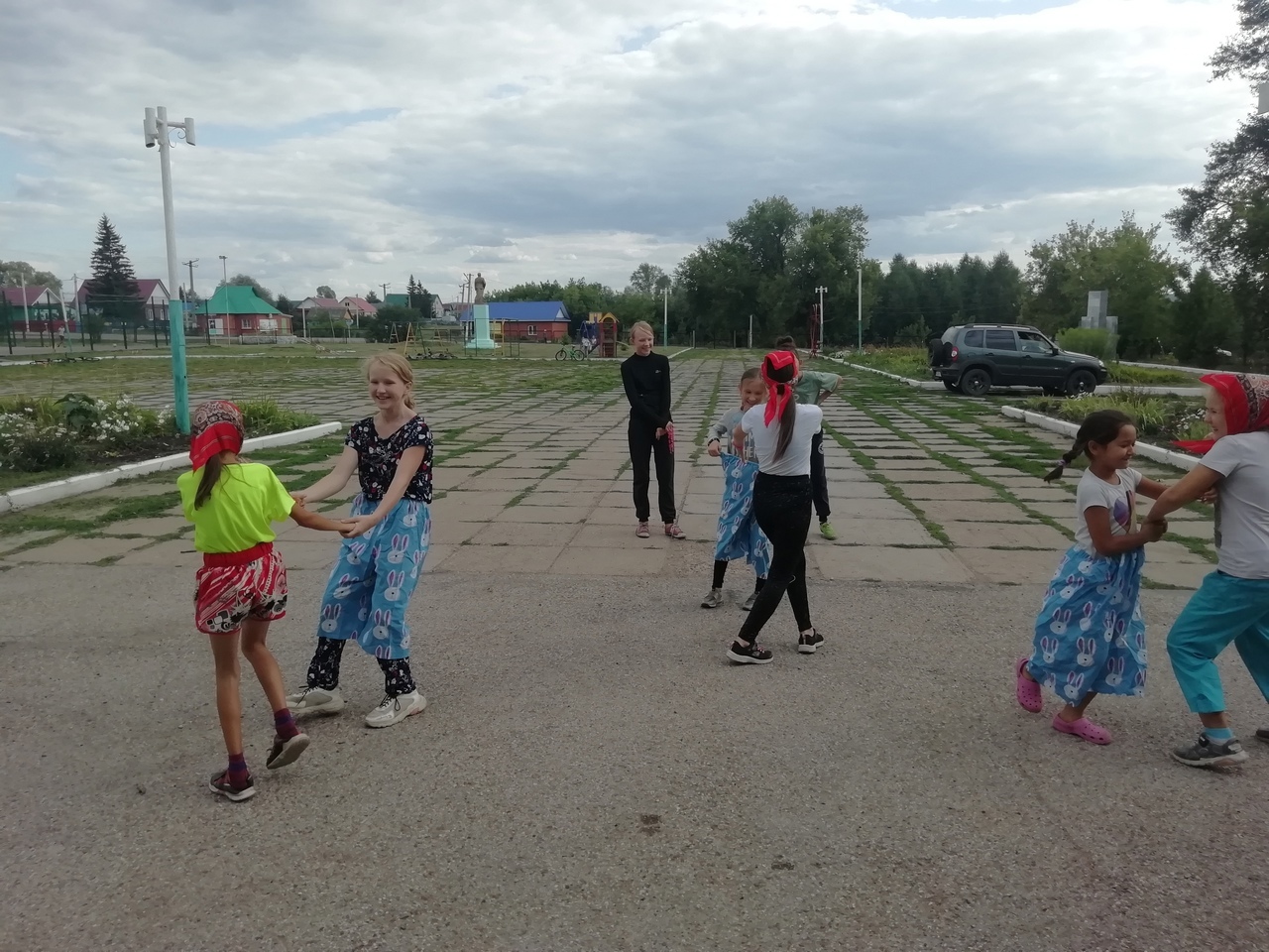 В Петровске провели танцевально-игровую программу