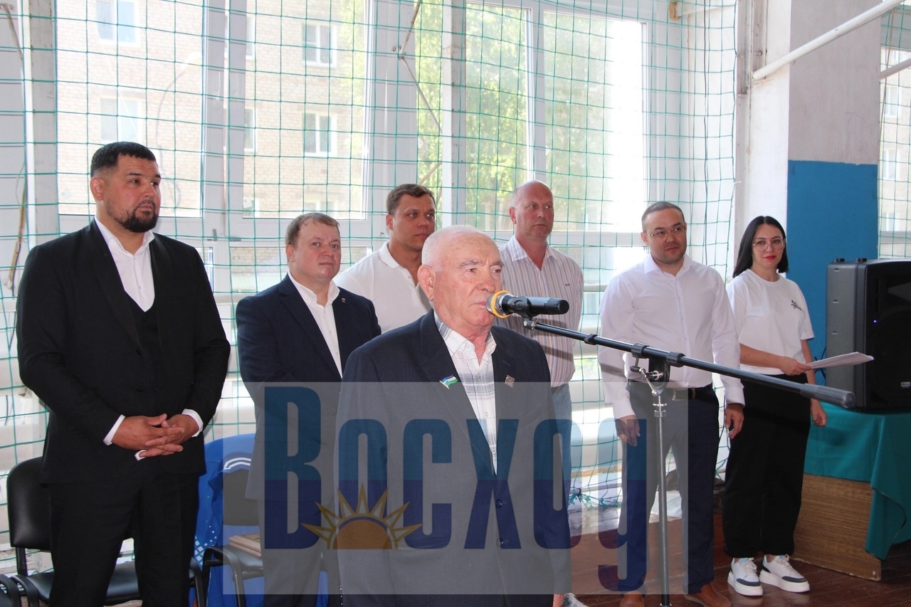 Ишимбайские батыры вошли в тройку сильнейших сельских борцов республики