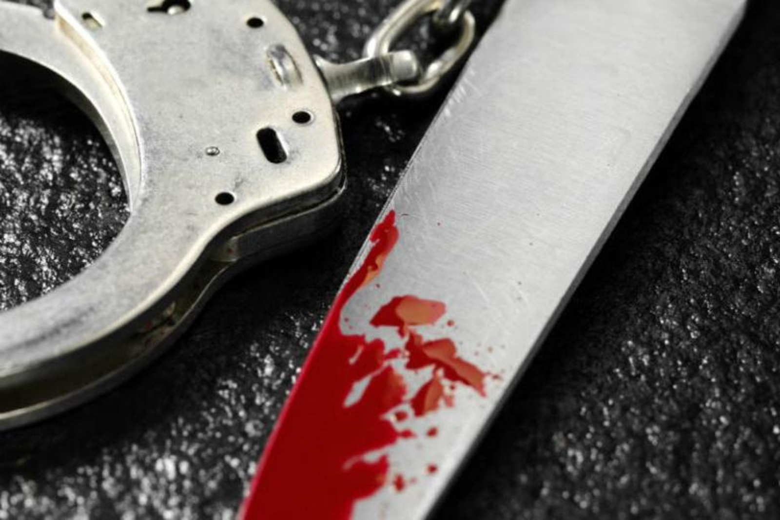 В Салавате жена и сожительница порезали ножом своих мужчин