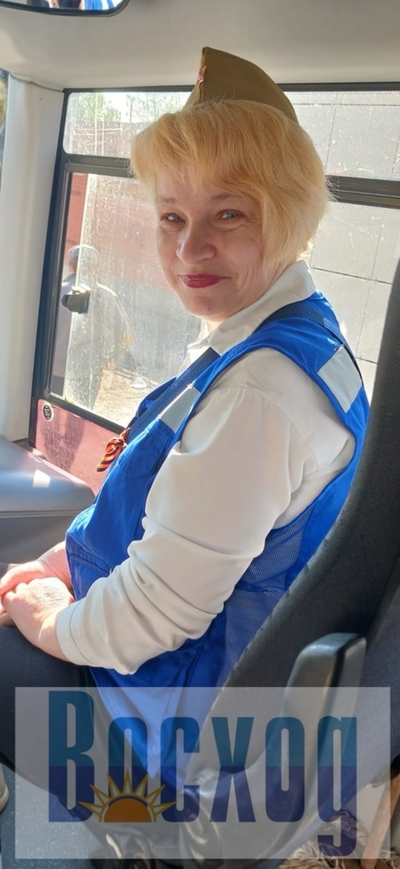 Георгиевские ленточки в пути: праздничное настроение - каждому пассажиру!