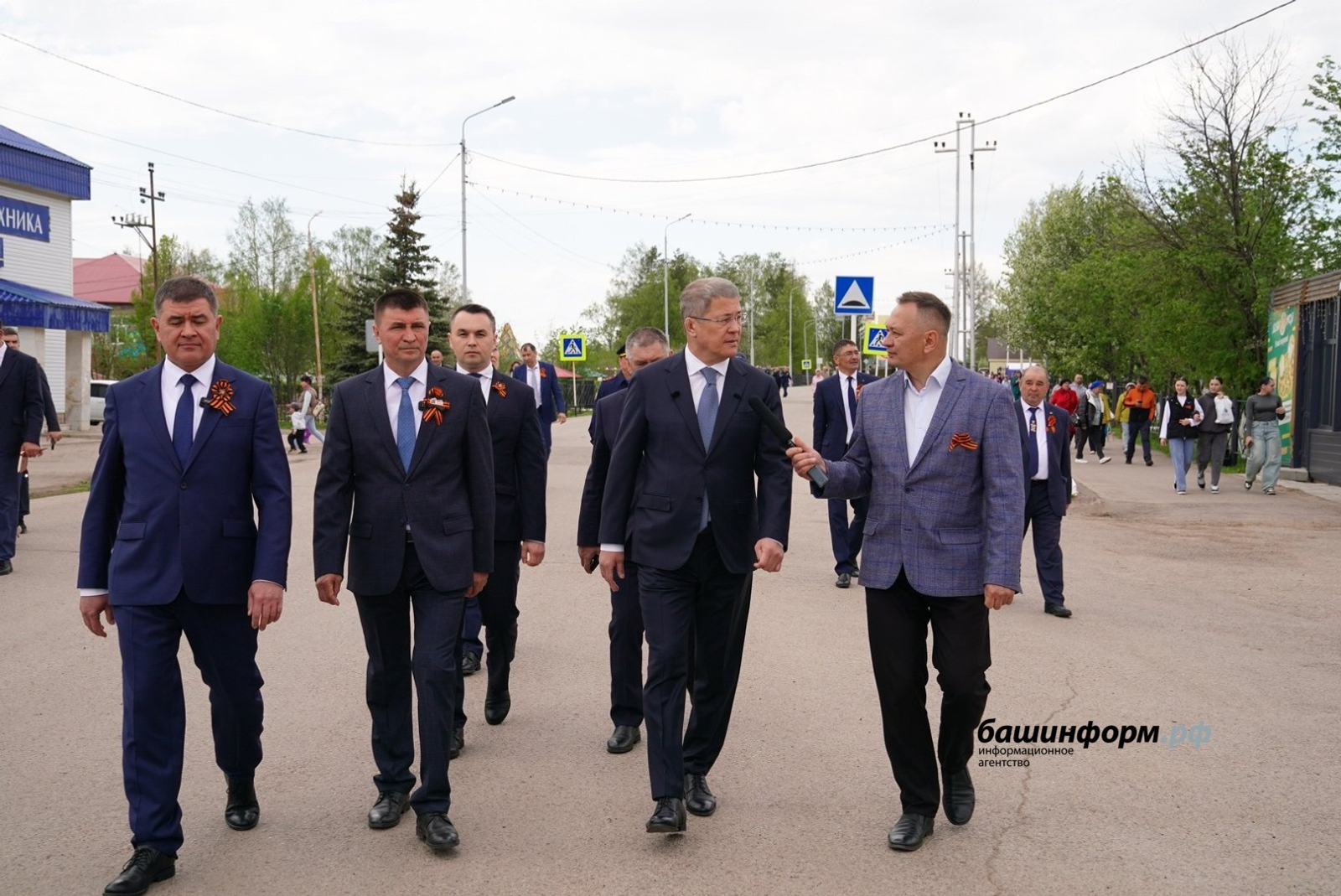 Радий Хабиров рассказал о будущем благоустройстве площадей в райцентрах Башкирии