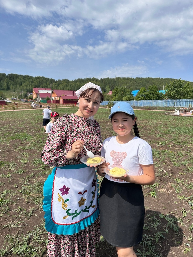 В Смакаево состоялся праздник «Воронья каша»