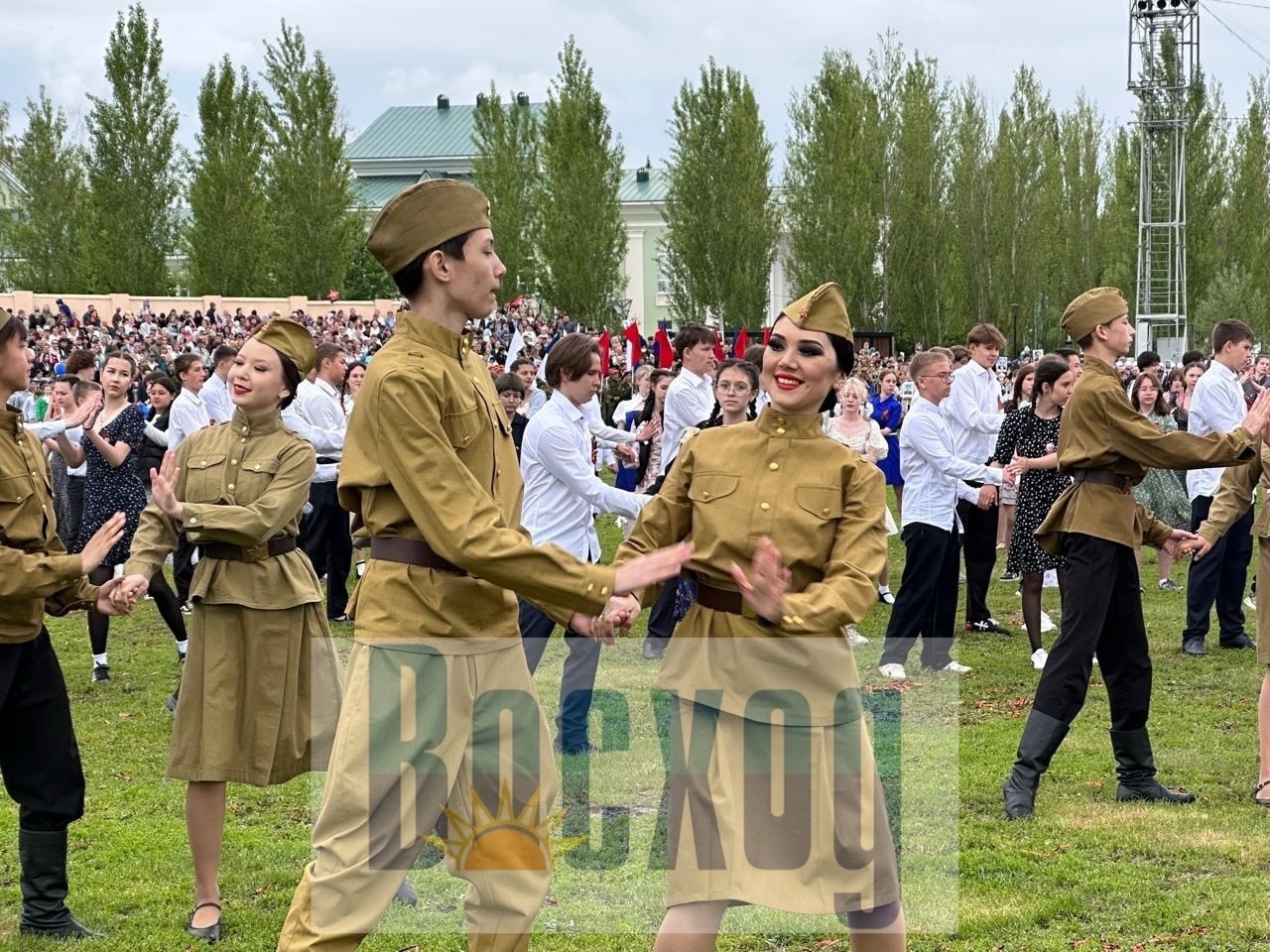 Прошел торжественный митинг