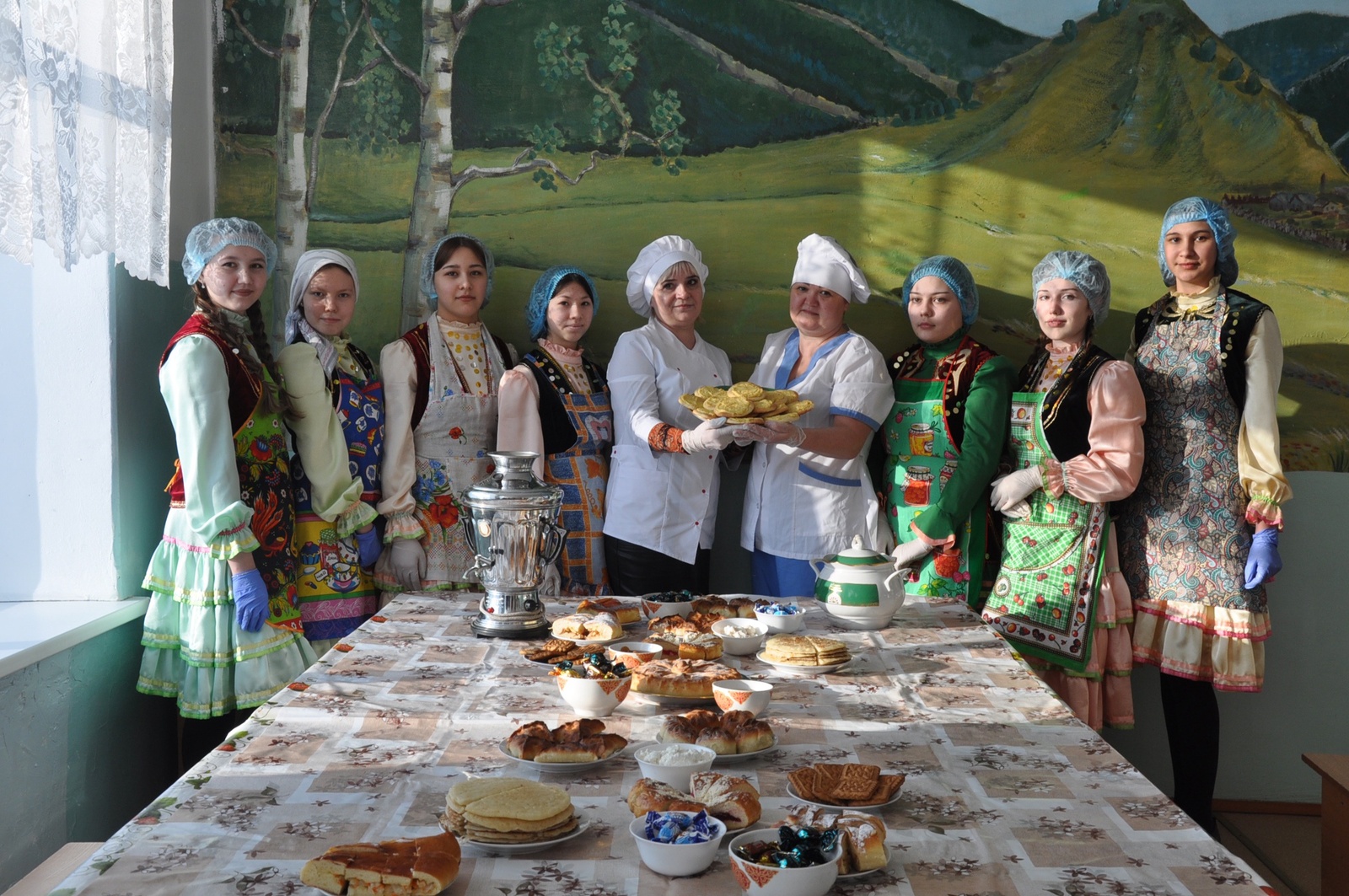 В ишимбайской школе прошёл флешмоб, посвящённый блюдам башкирской кухни