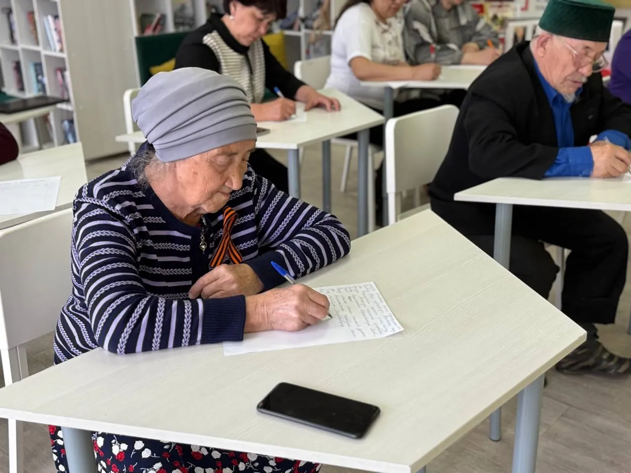 В Ишимбайском районе диктант по башкирскому языку писали даже шестиклассники