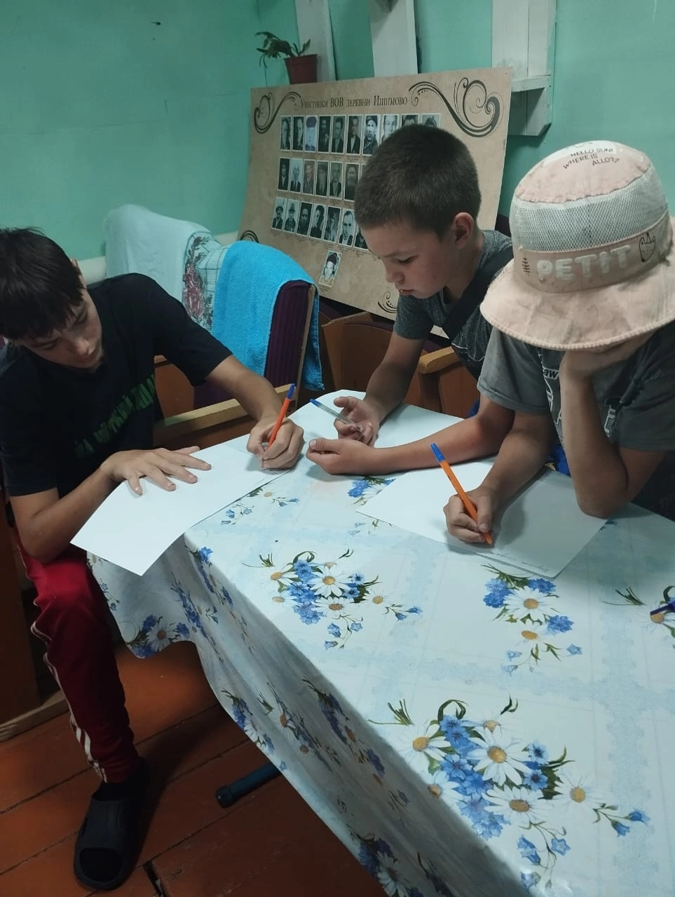 Как жители деревни Ишимово помогают защитникам Родины