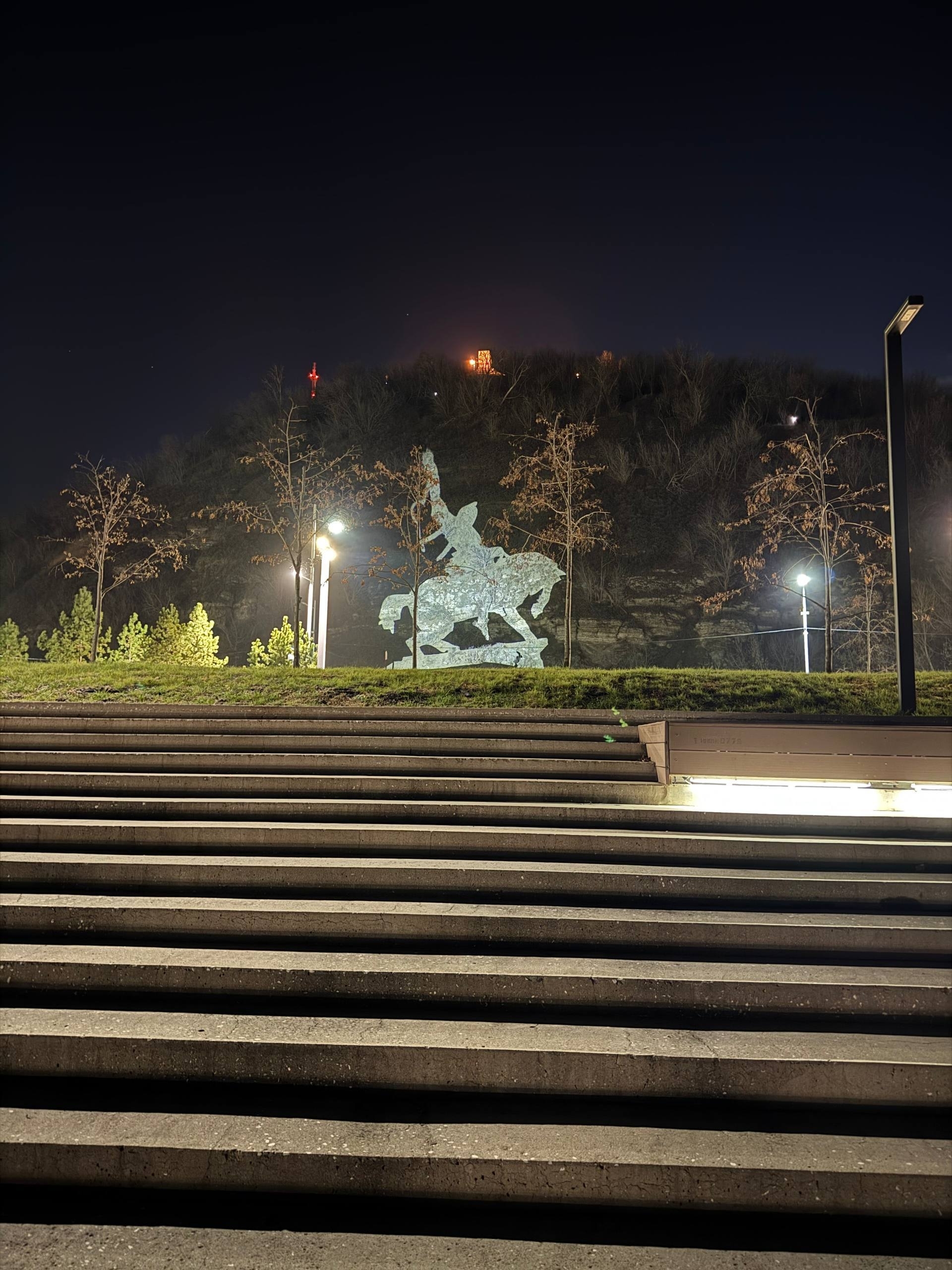 Баз Салавата Юлаева на коне Башкирию не оставят!