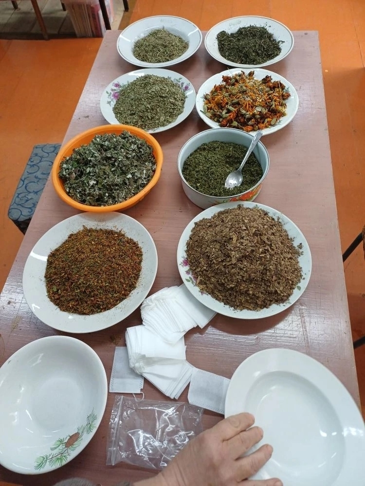 В Башкирии дети упаковали для бойцов спецоперации витаминный чай