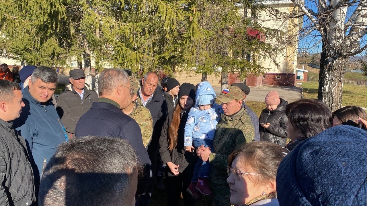 Радий Хабиров пообщался с жителями Кулгунино