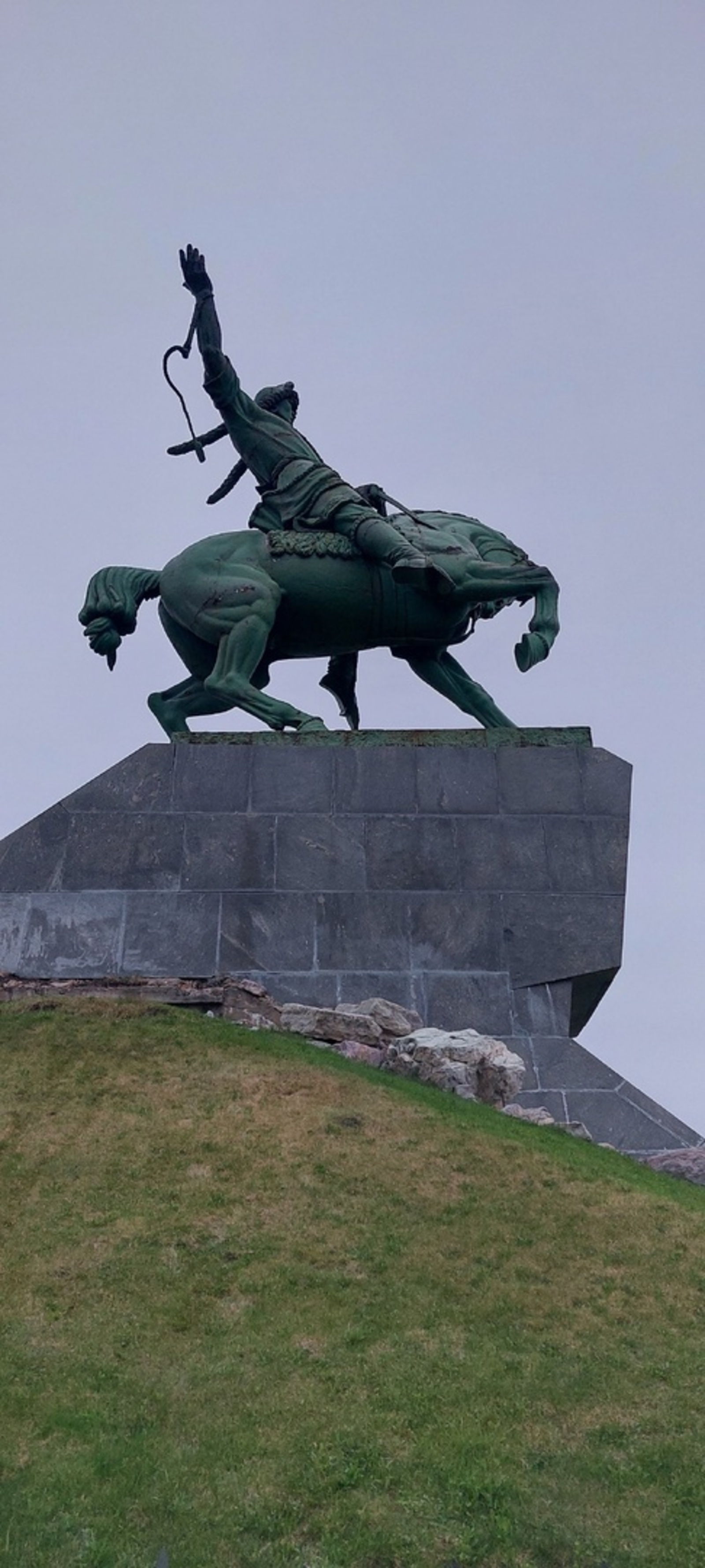 Реставрация спасет памятник Салавату Юлаеву в Башкирии от разрушения