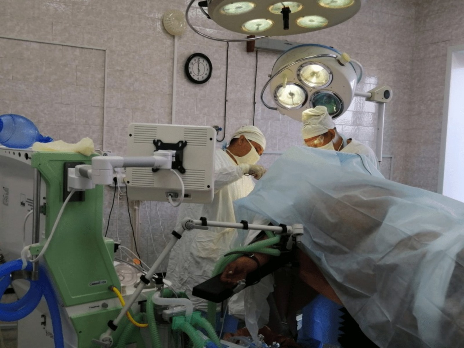 Благодаря санавиации пациента в Татышлах срочно прооперировал хирург из Уфы