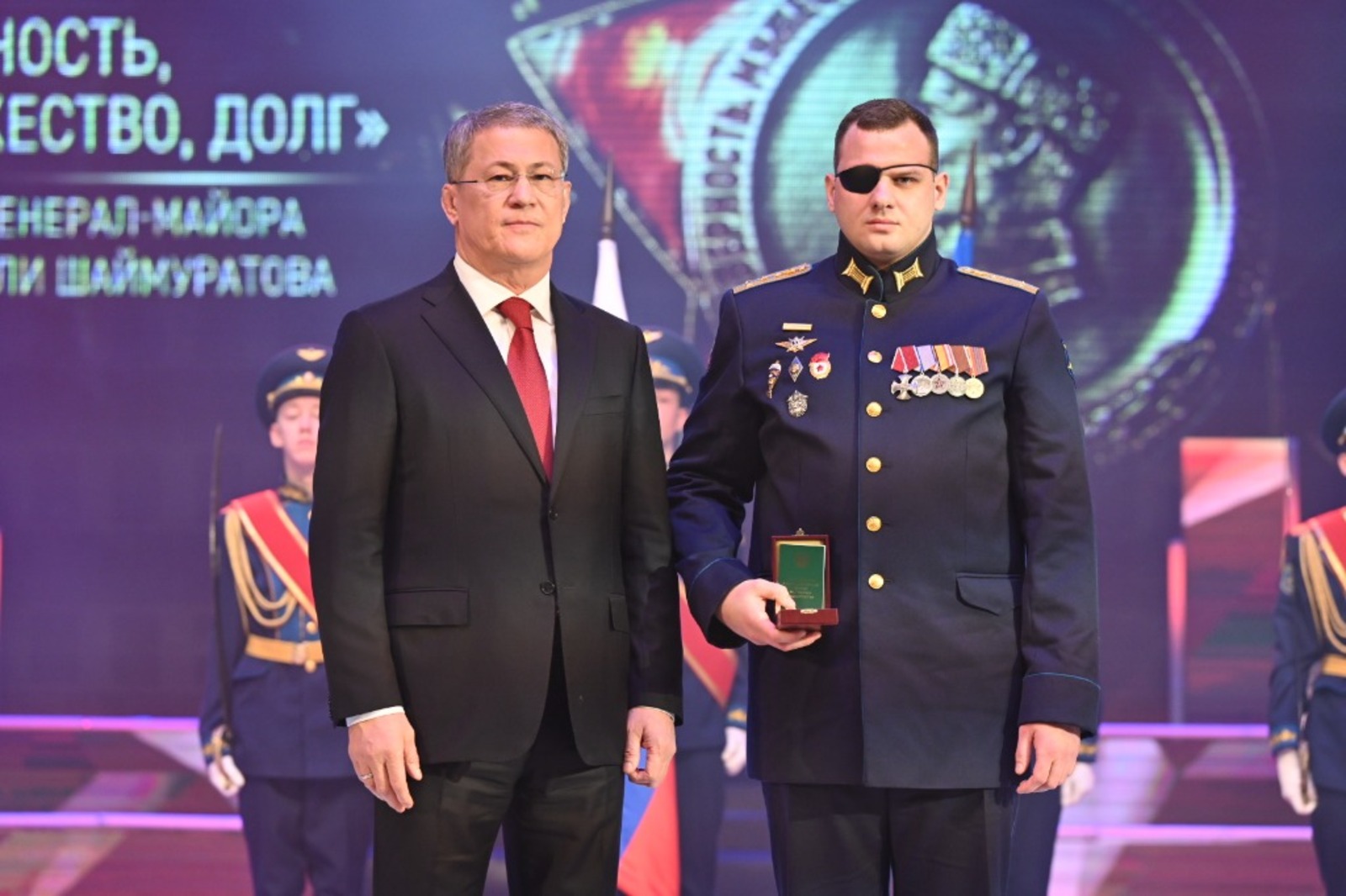 Глава Башкирии Радий Хабиров поздравил башкортостанцев с Днём защитника Отечества