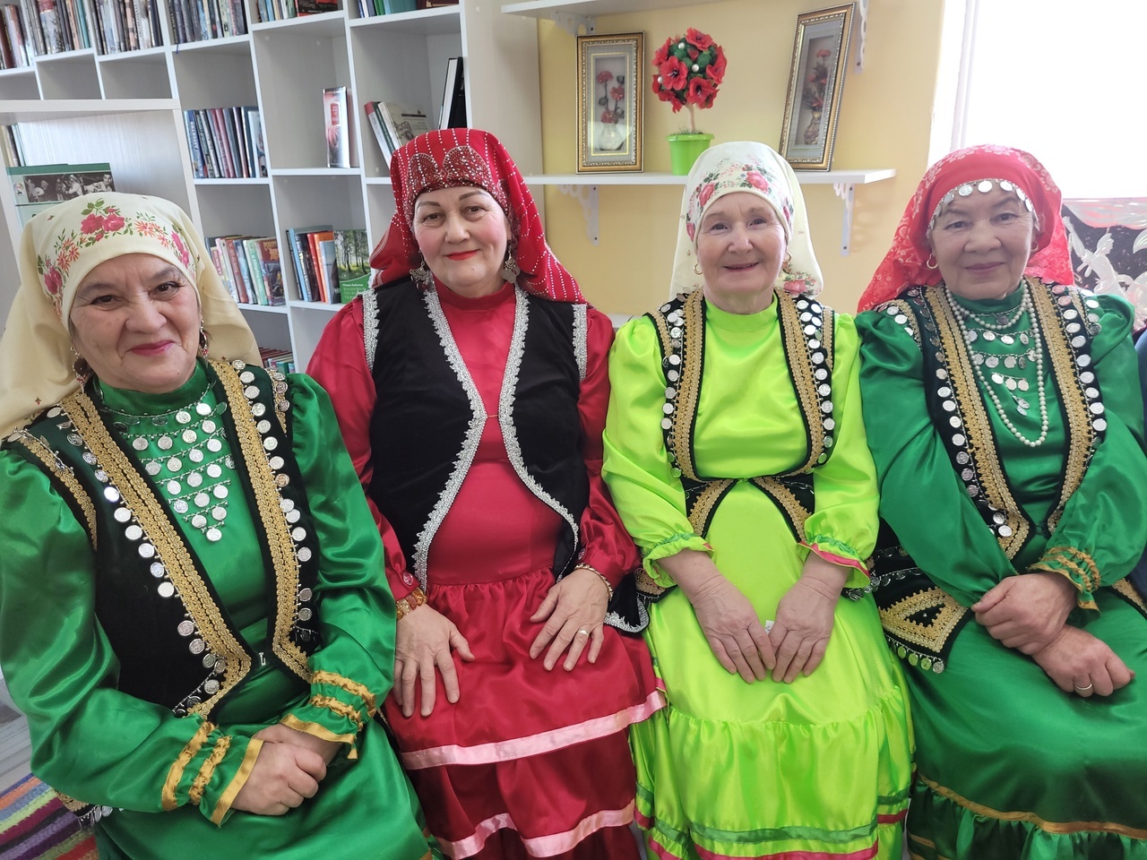 В Ишимбайском районе состоялся вечер фольклора «Песни наших бабушек»