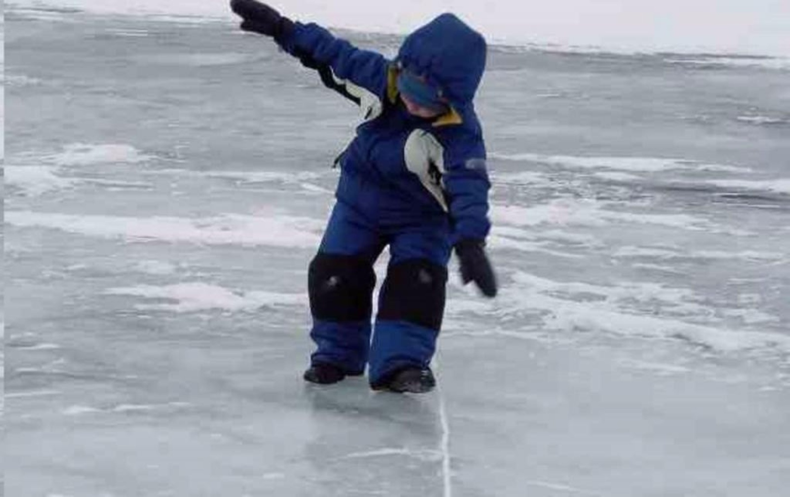 Осторожно – опасайтесь тонкого льда!