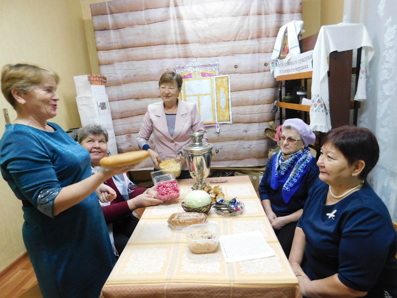 В селе Петровском организовали капустные вечёрки