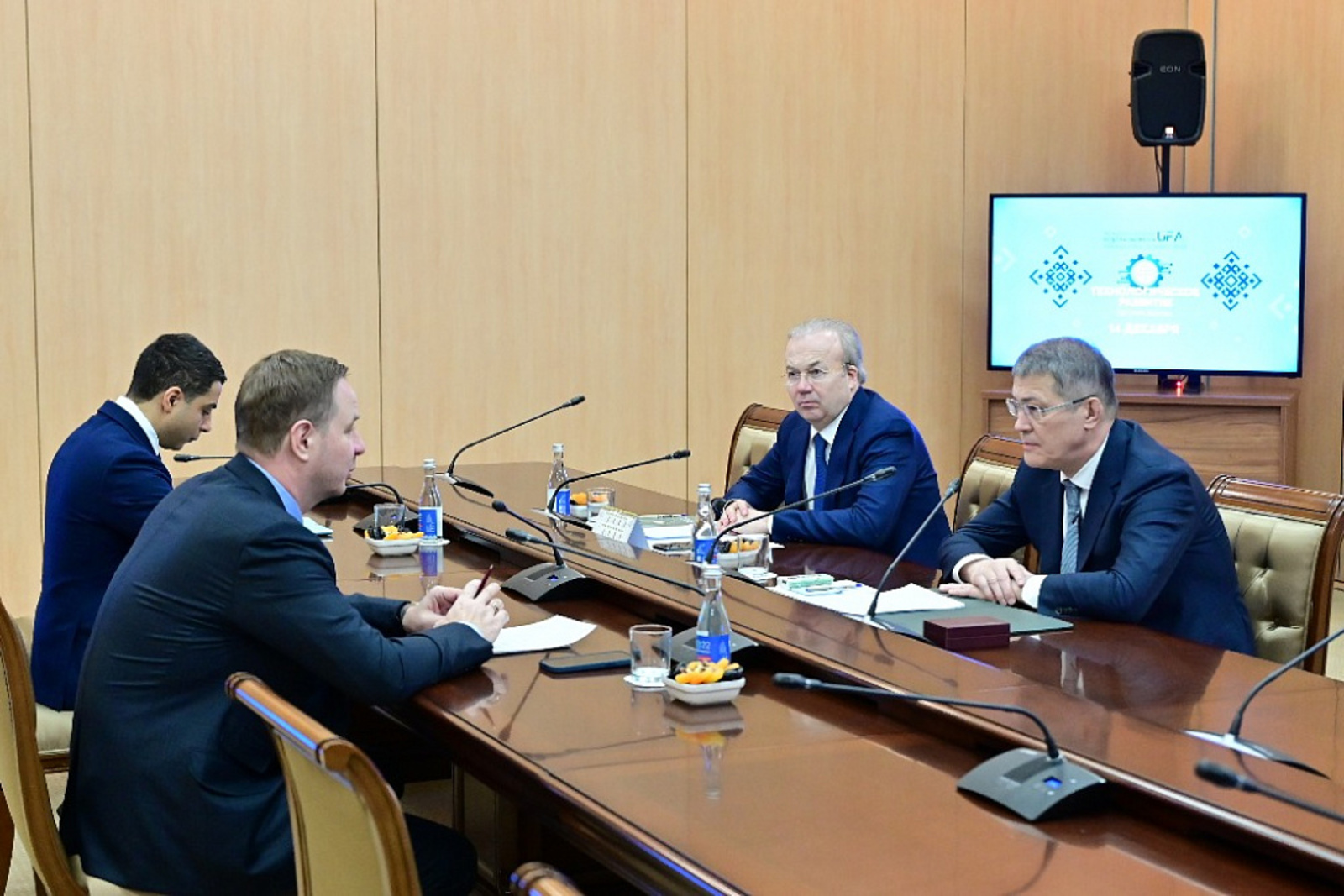 Радий Хабиров встретился с председателем Совета директоров «БСК» Андреем Пилипенко